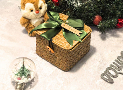 Christmas Rattan Gift Box