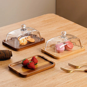 Wooden tray with lid