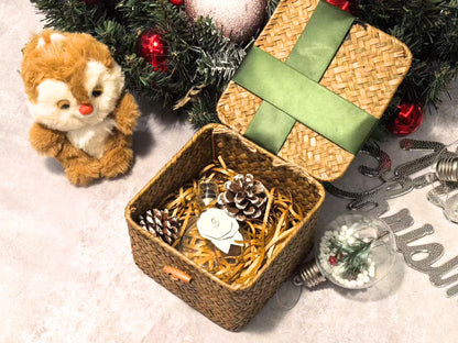 Christmas Rattan Gift Box