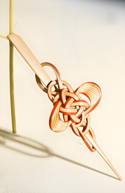 Knot Design Hairpin